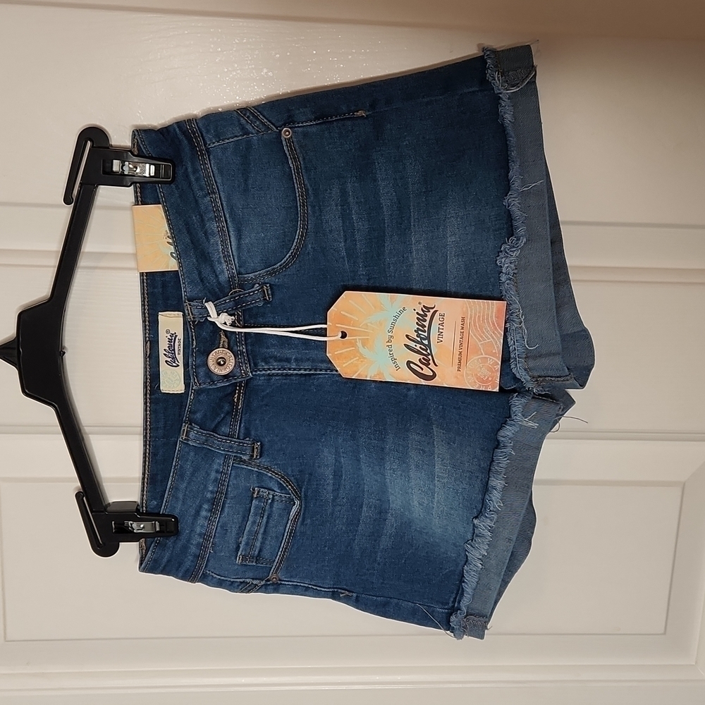 𝅺california Vintage Jean Shorts Size 1 NWT